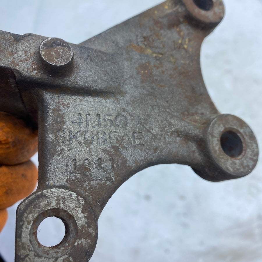 Ford Focus 2 Motor Bağlantı Braketi 4M5Q6K685