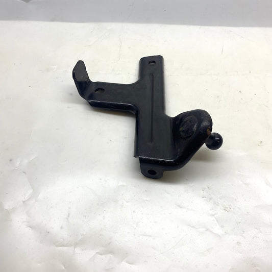 Ford Focus 3 Mk1 Yakıt Filitresi Montaj Braketi AV6Q-9B262AB