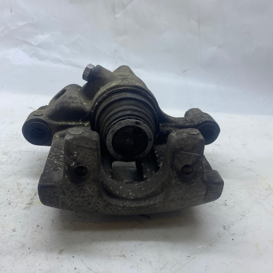 Ford Focus 3 Sağ Arka Kaliper 1.0 Ecoboost 2210213