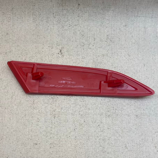 Ford Focus Arka Reflektör Sol