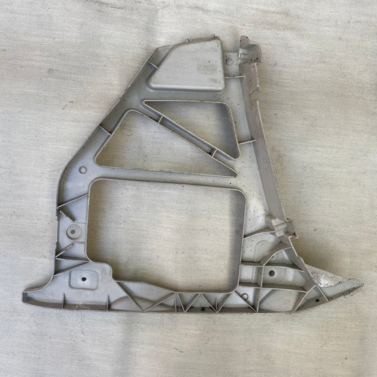 Ford Focus Arka Tampo Bağlantı Braketi 5M51 F17E851 AJ