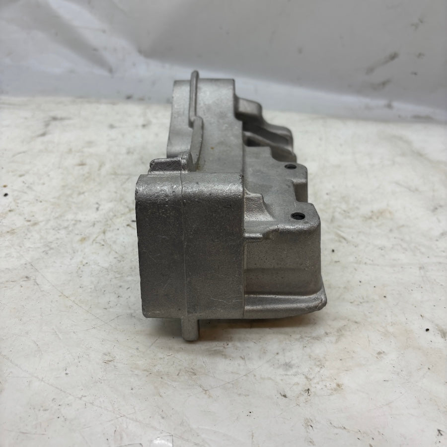 Ford Focus C-Max 1.6 TDCI Motor Bağlantı Braketi