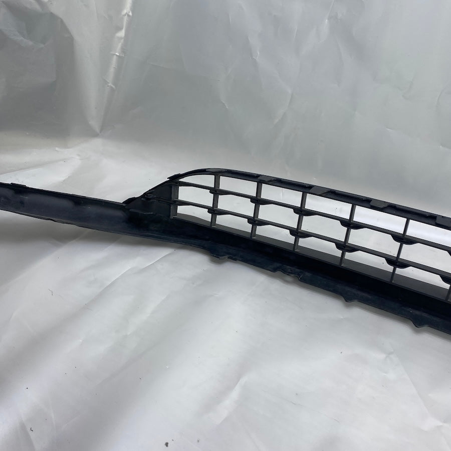 Ford Focus MK3 Facelift Ön Tampon Alt Eki (Lip) F1EB-17B635-A Orijinal (2015–2018)