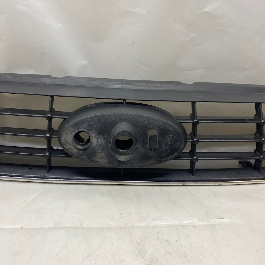 Ford Focus Ön Panjur 8M51-8200