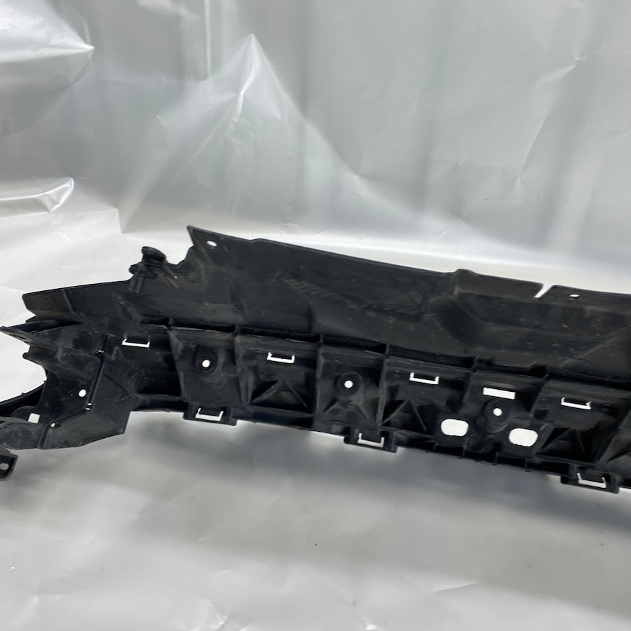 Ford Focus Ön Tampon Braketi Orta F1EB 17E778