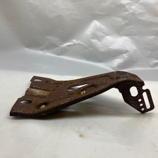 Ford Focus Torpido Yan Tutucu Braket 4M51-A044623