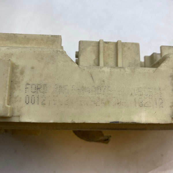 Ford Focus / C-Max Sigorta Tablası (Body Control Modülü) 7M5T-14AD73-DD 2008-2012