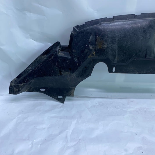 Ford Kuga Radyatör Alt Muhafaza 8V41-A8B384-AC 2008-2013