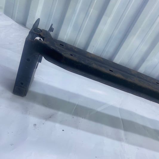 CV61-S110L76AD radyatör sacı – Ford Kuga orijinal taşıyıcı panel