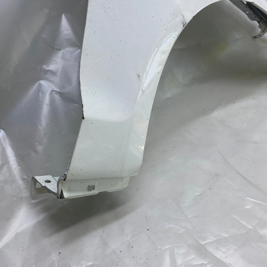 Ford Mondeo Ön Sağ Çamurluk 2014-2020 Orijinal Çıkma DS73-F16C198AE