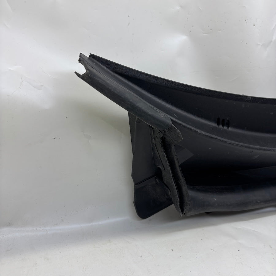 Ford Monteo Ön Cam Izgarası 1S71-F02216