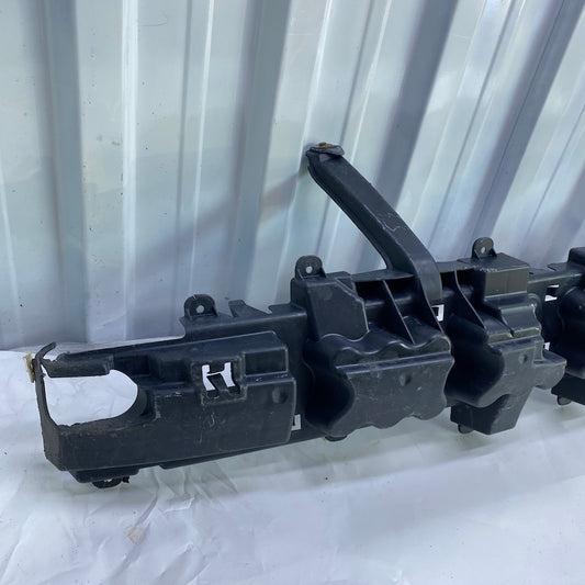 Ford Mustang arka tampon darbe emici parça – orijinal çıkma 2015-2020