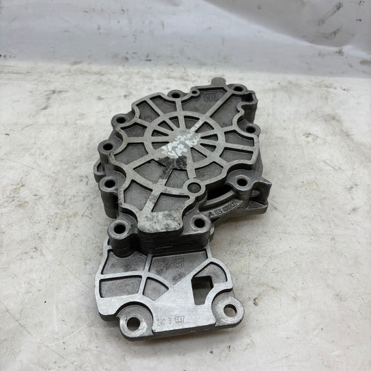 Chevy Chevrolet 4T65E Şanzıman Pompası Montaj Braketi 24221692