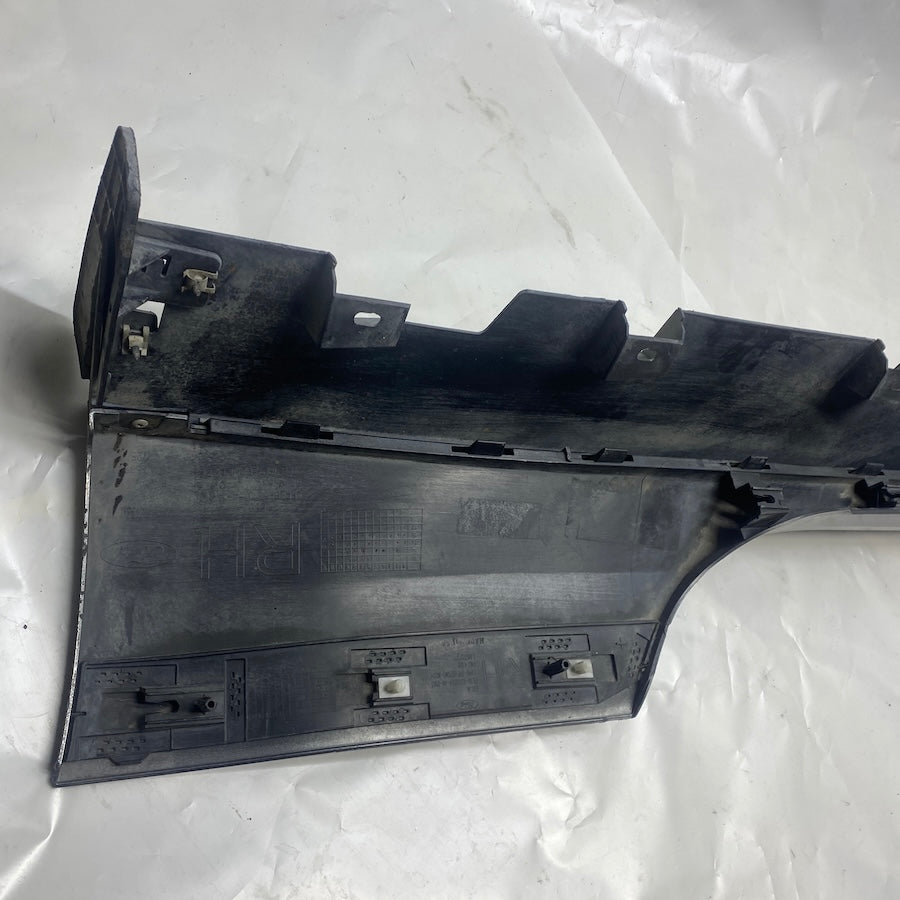 Ford Mustang Marşpiyel Kaplaması FR3B-6310155 Orijinal Çıkma 2015-2020