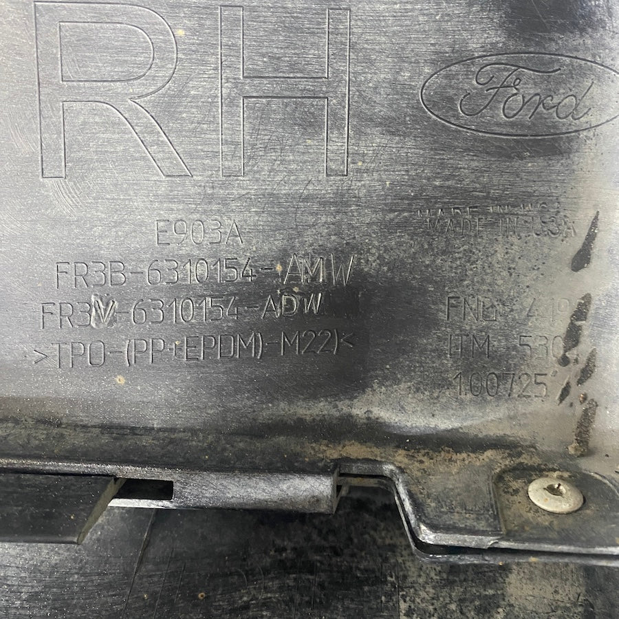 Ford Mustang Marşpiyel Kaplaması FR3B-6310155 Orijinal Çıkma 2015-2020