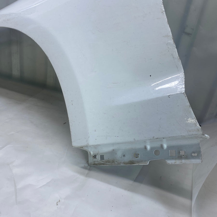Ford Mustang Ön Çamurluk 2014-2021 Orijinal Çıkma