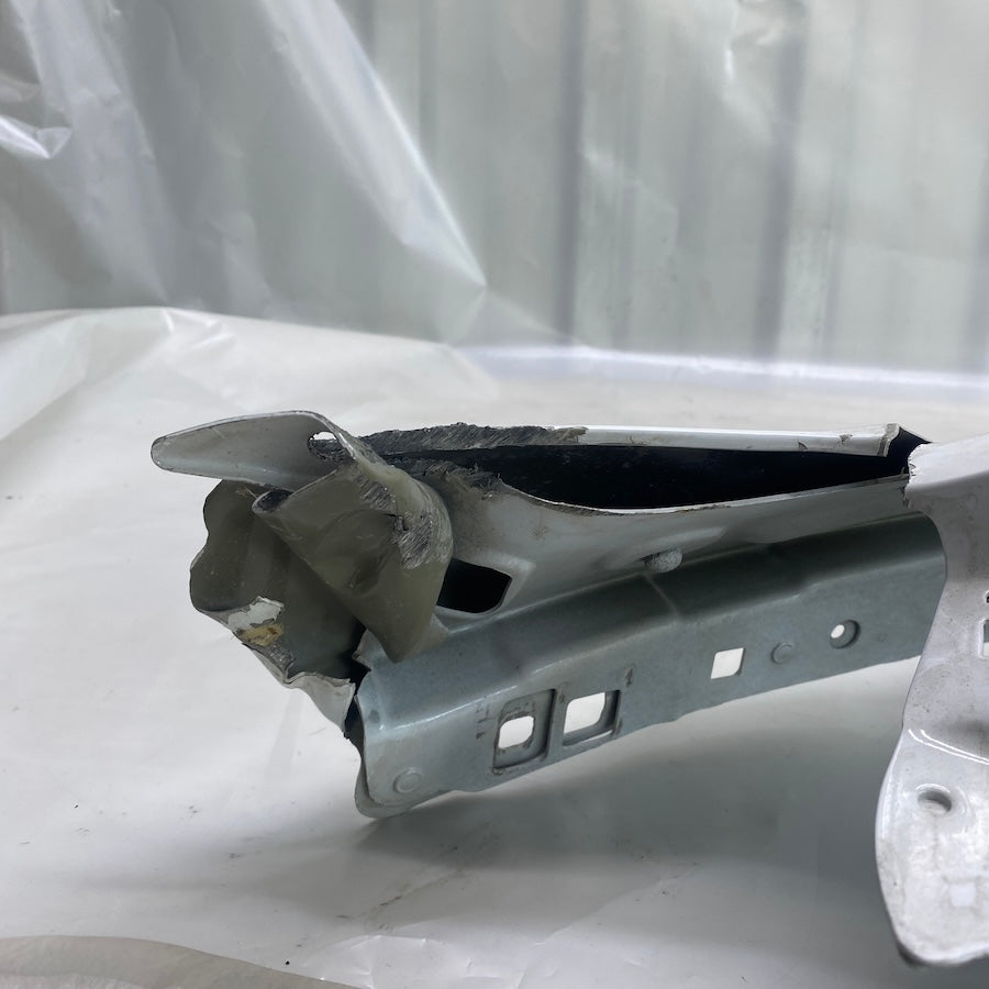 Ford Mustang Ön Çamurluk 2014-2021 Orijinal Çıkma