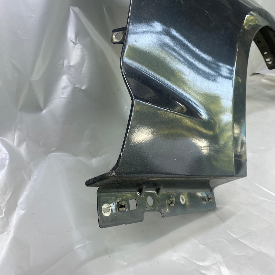 Ford Mustang Ön Çamurluk 2014-2021 Orijinal Çıkma