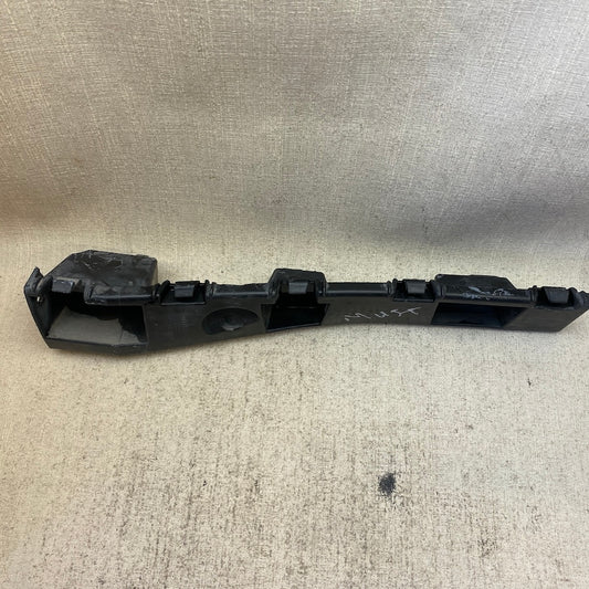 Ford Mustang Ön Alt Çamurluk Braketi FR3B-16C067-A