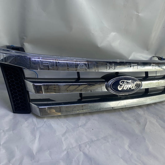 Ford Ranger Ön Panjur Orijinal çıkma 13-15