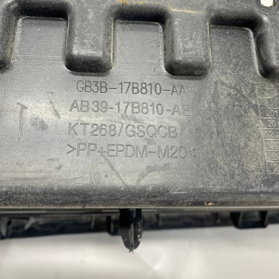 Ford Ranger T6/T7 Arka Tampon Basamağı GB3B-17B810-A Orijinal (2012–2018)