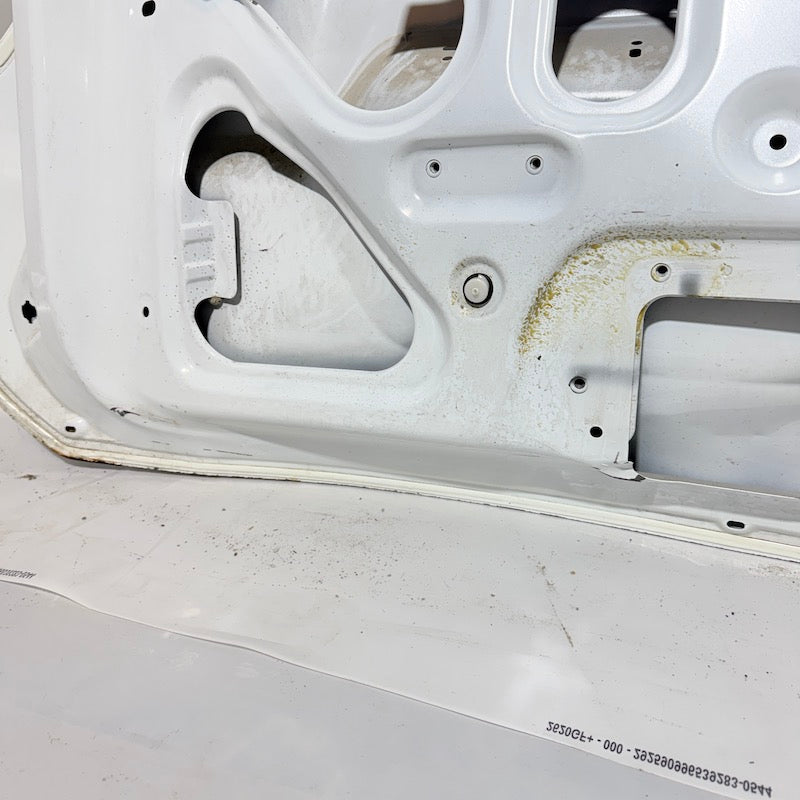 Ford Tourneo Courier Bagaj Kapağı 14-24 Beyaz En Uygun Oto Parça