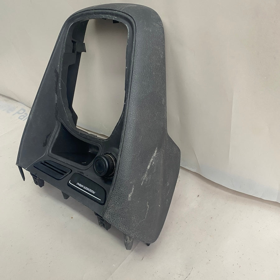 Ford Tourneo Courier Vites Konsol Çerçevesi ET76-R045H20-AC