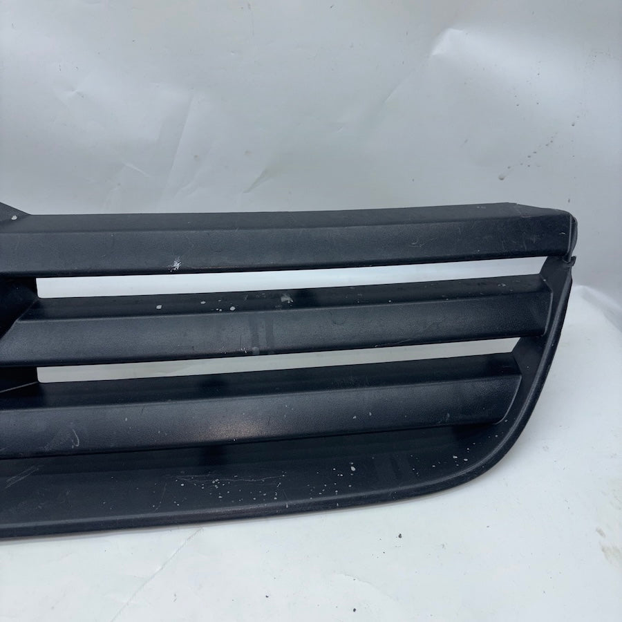 Ford Transit Connect Ön Panjur 9T16-8150-AAW - En Uygun Oto Parça