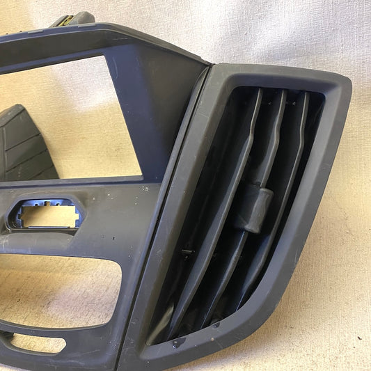 Ford Transit Teyp Cercevesi ve Hava Üfleme Menfezi BK31-V018B09-BBW