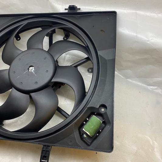 Ford Transit Tourneo Courier Radyatör Soğutma Fanı JT768C607DB En Uygun Oto Parça