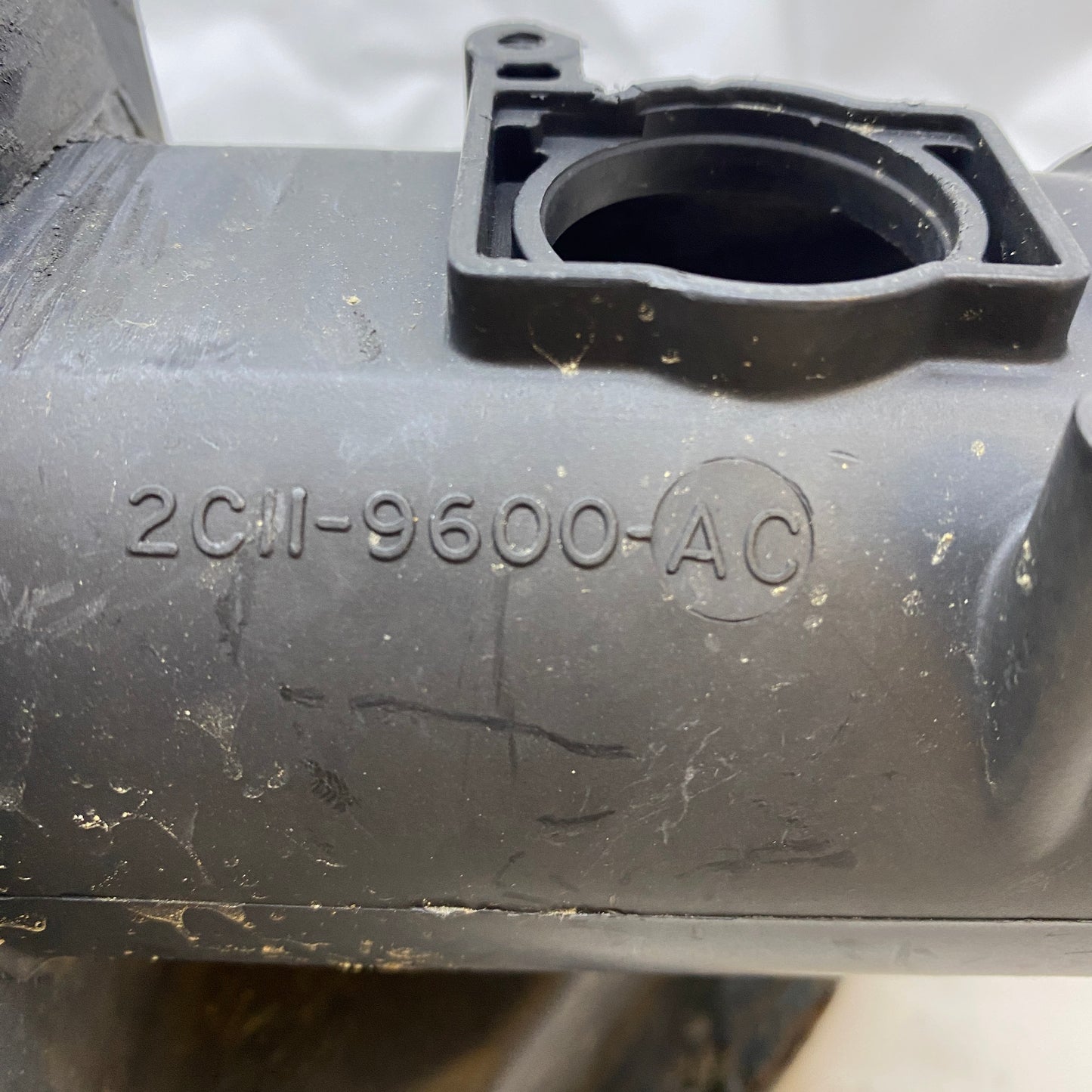 Ford Transit V184 Hava Filtre Kutu Üst Kapağı 2C11-9600-AC