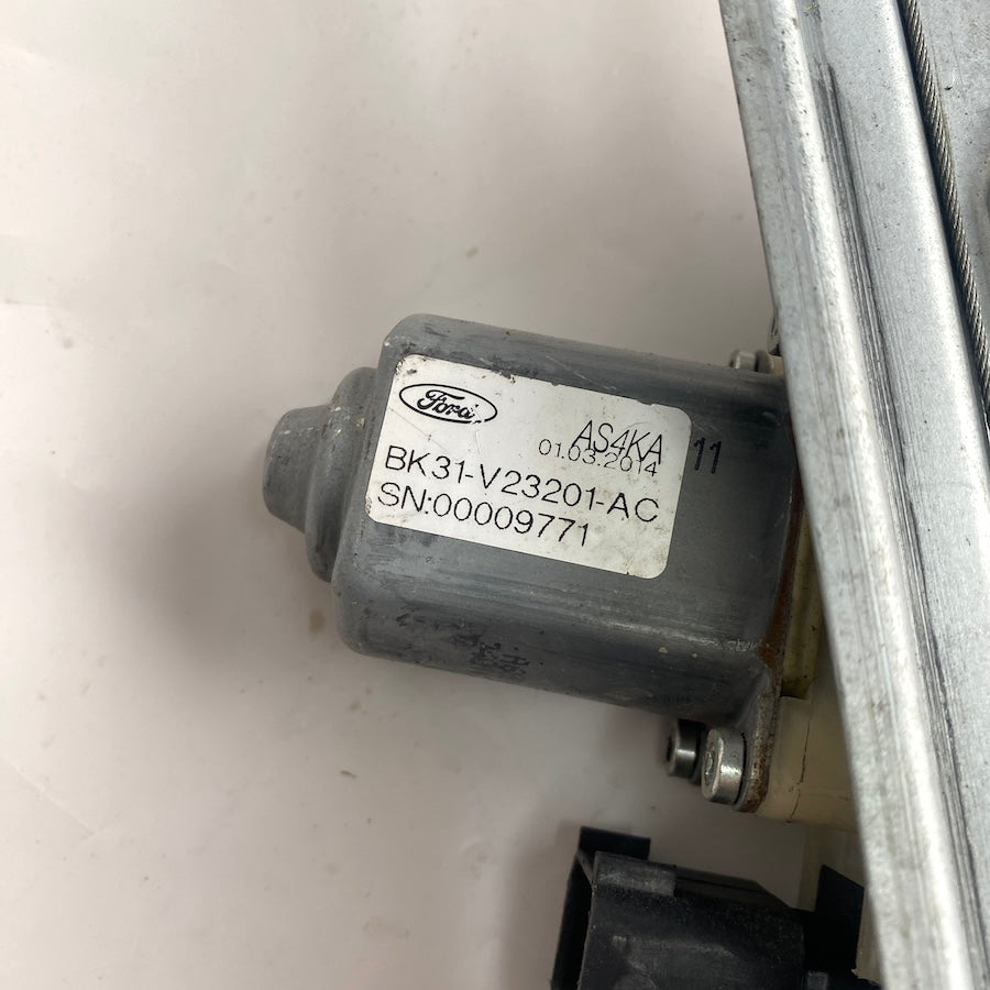 Ford Transit V363 Cam Kriko ve Motoru 928067-101