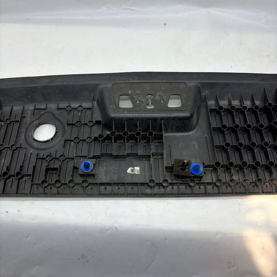 Ford Courier Arka Panel Üst Kaplama ET76-R40352-A
