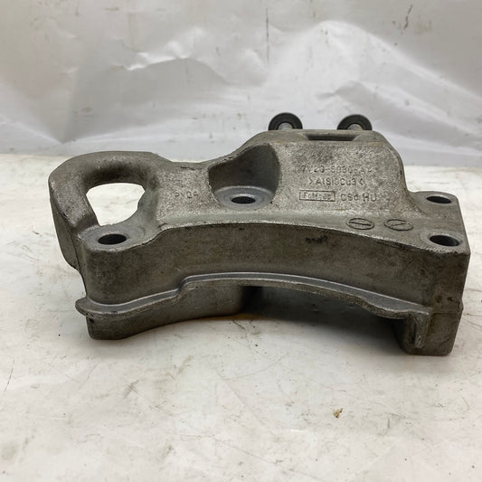 Ford Fiesta 1.4 Tdci Motor Bağlantı Braketi 7V2Q 6040AA