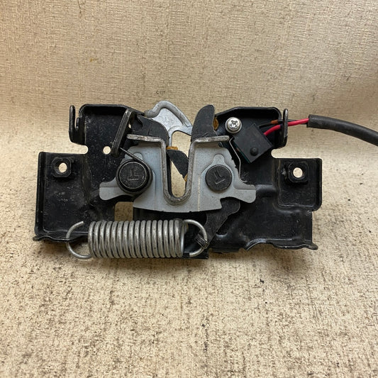 HONDA CRV Motor Kaput Kilidi