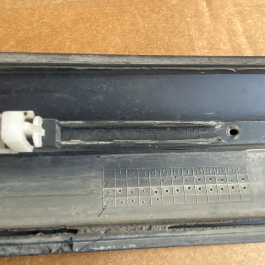 HONDA Civic Arka Sağ Kapı Çıtası 75303-SNA