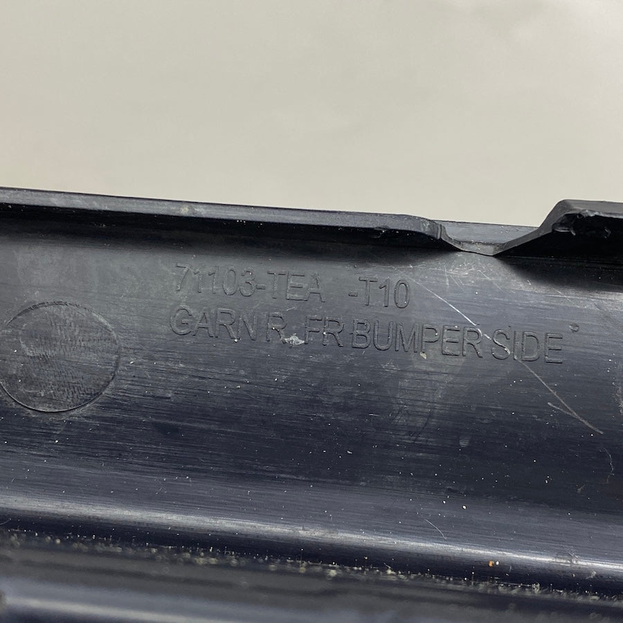 HONDA Civic FC5 Sağ Sis Far Çerçevesi 71103-TEA Orijinal Çıkma 2016-2019