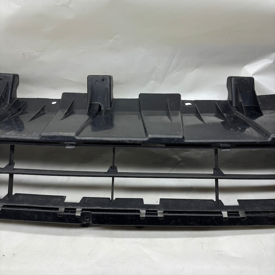 Honda C-RV Ön Tampon Orta Izgara 08P02-SWA0000
