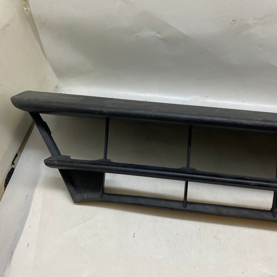 Honda Civic FC5 Ön Tampon Orta ızgara 71102-TBA-A1 Orijinal Çıkma 2016-2021