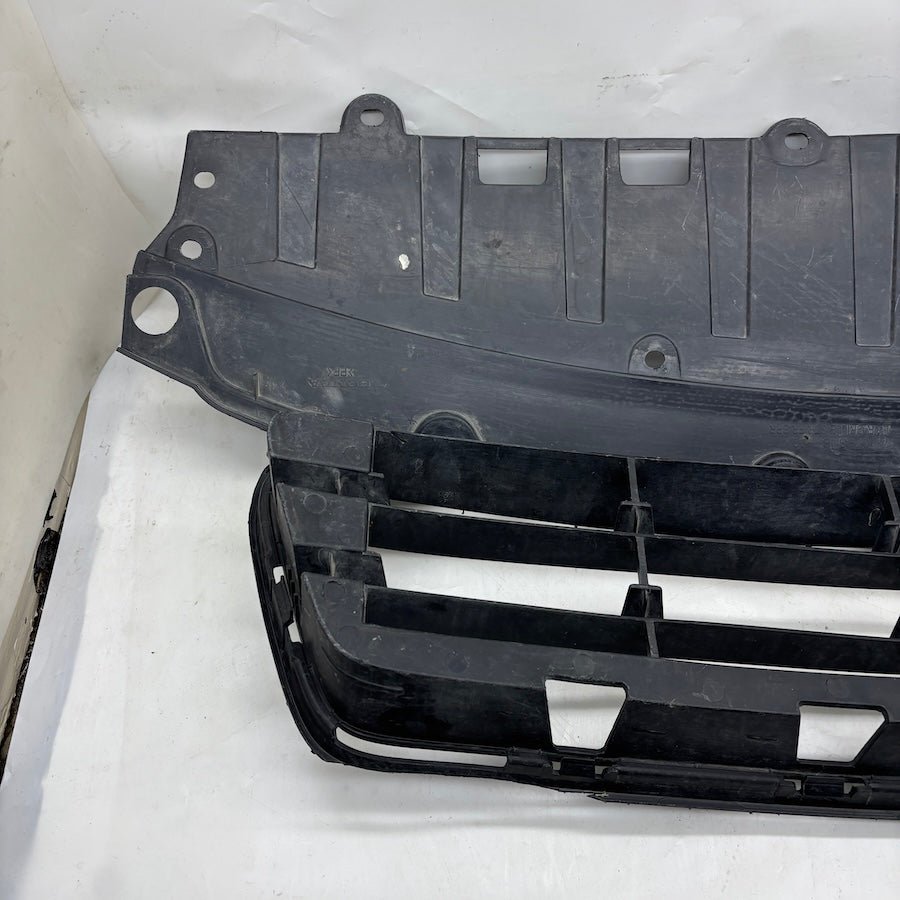 Honda Civic Ön Tampon Izgarası 71107-SNB70