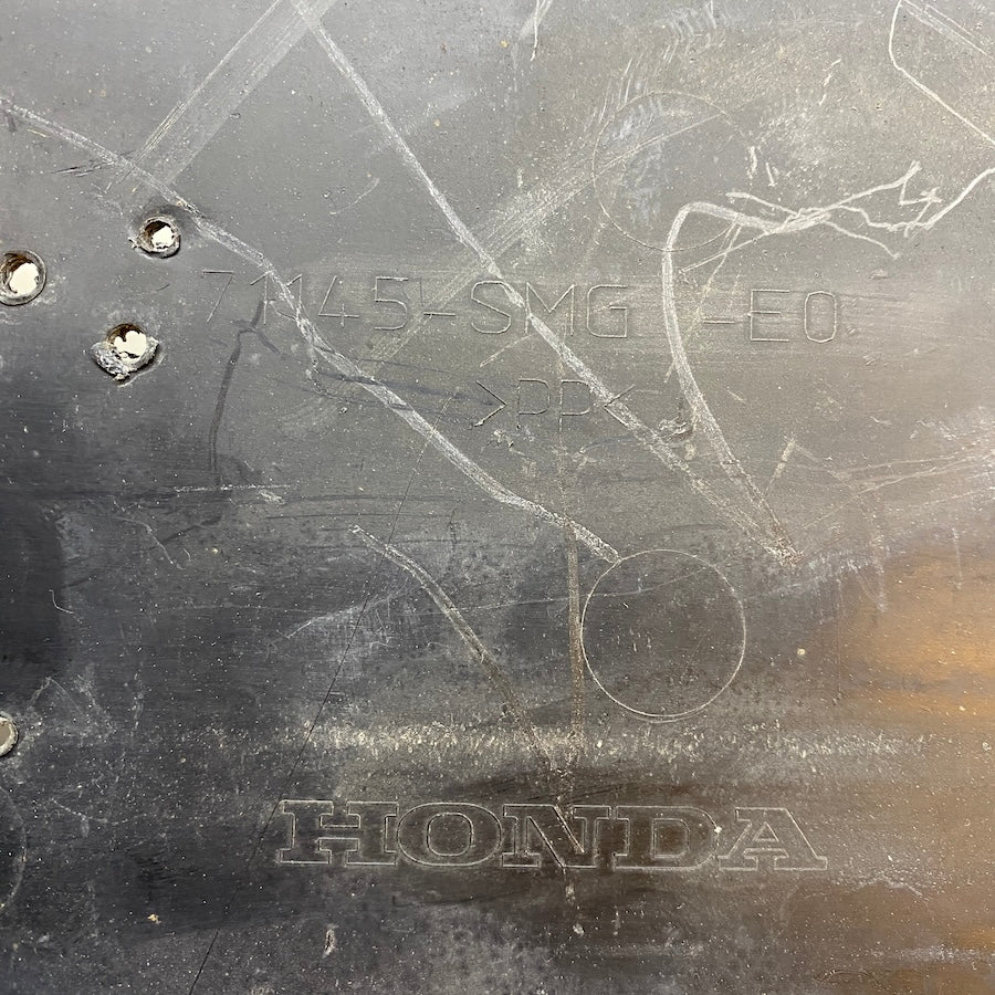 Honda Civic Plakalık 71145-MG EO Orijinal Çıkma