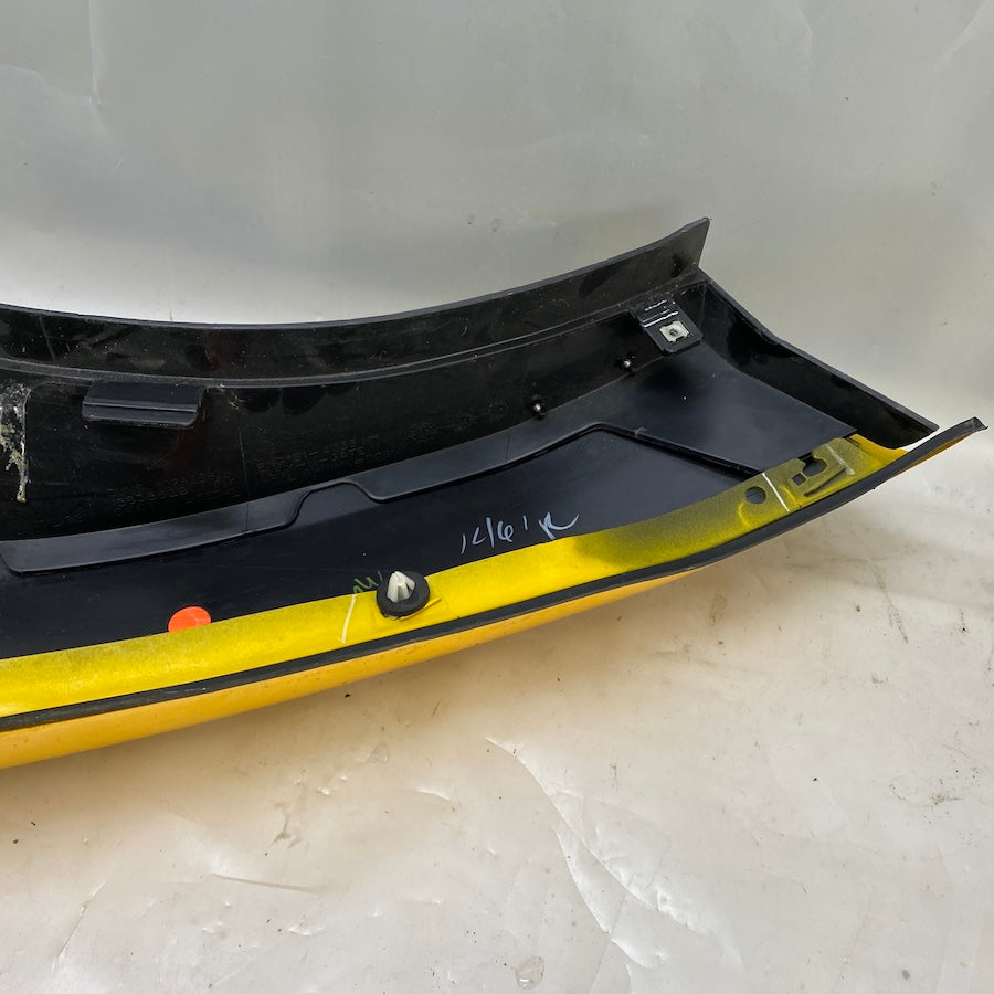 Hummer H3 Arka Dodik 15240533 Orijinal Çıkma 2006-2010