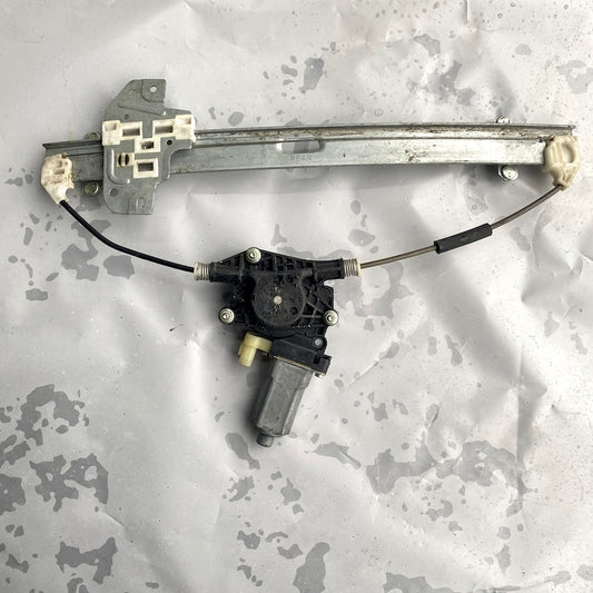 Hyundai Accent Era Arka Cam Krikosu Motorlu 83402-1G000