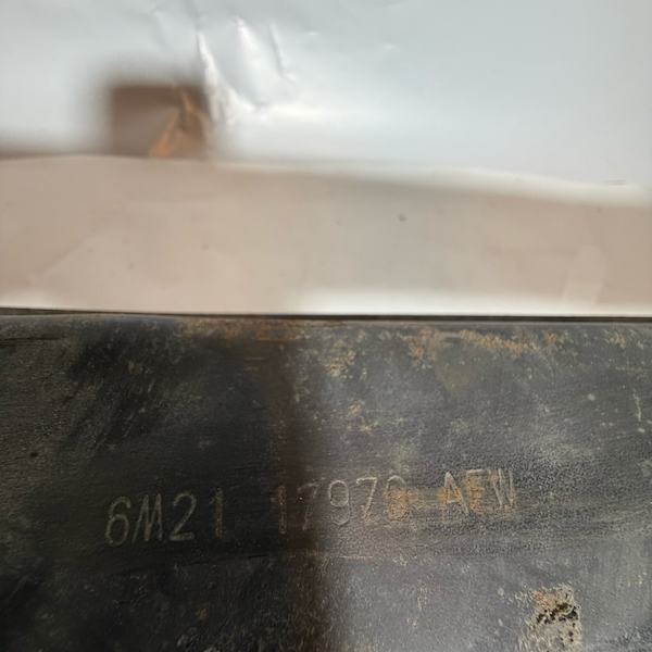 Ford Mondeo Arka Tampon Demiri 6M2117970AFW Orijinal Çıkma En Uygun Oto Parça