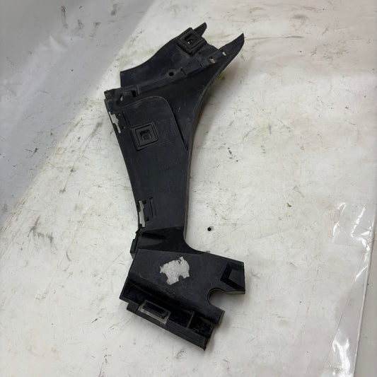 Volvo C30 Arka tampon montaj braketi 30655937