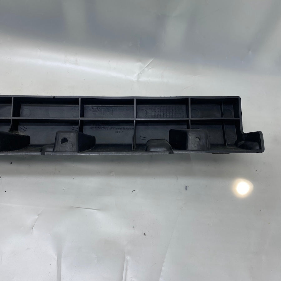 Kia Sorento Arka Tampon İç Destek 86670 3e000 (2003-2006)