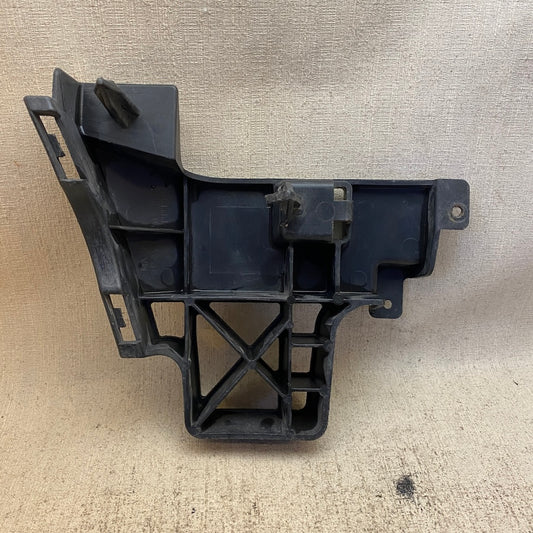 MAZDA 2 Arka Sağ Tampon Braketi BP4L502A1