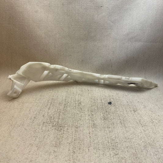 MAZDA 3 Arka Tampon Braketi BN8V502JI