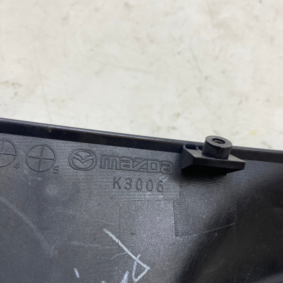 MAZDA CX5 Ön Panjur Üst Kaplaması KD49-50711