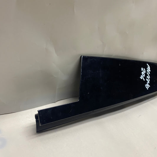 MERCEDES C W204 Ön Kapı Direk Çıtası A204 690 2687